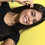 Letícia Alves